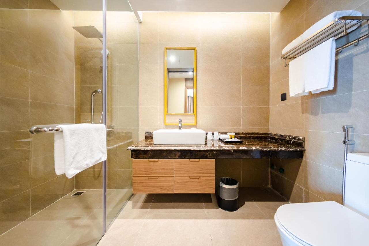 Muong Thanh Luxury Ha Long Centre II ภายนอก รูปภาพ